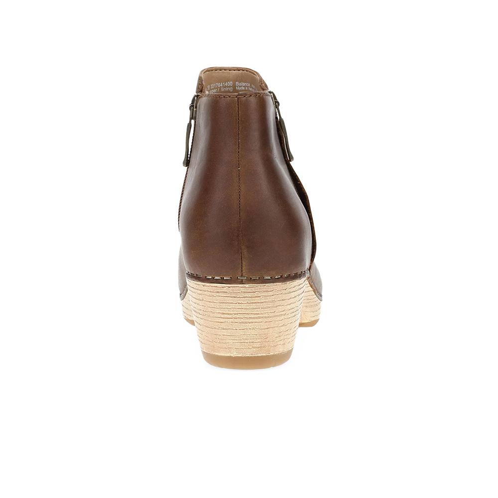 Dansko Lizanne-Tan Oiled Pull Up