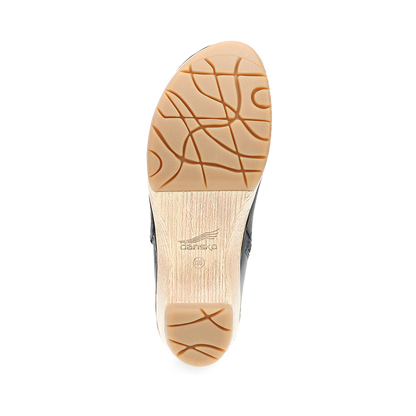 Dansko Lizanne-Black Oiled Pull Up