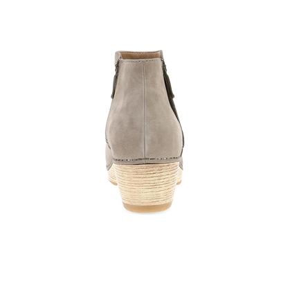 Dansko Lizanne-Taupe Milled Nubuck