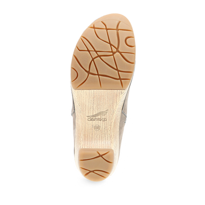 Dansko Lizanne-Taupe Milled Nubuck