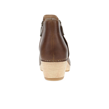 Dansko Lizanne-Tan Oiled Pull Up
