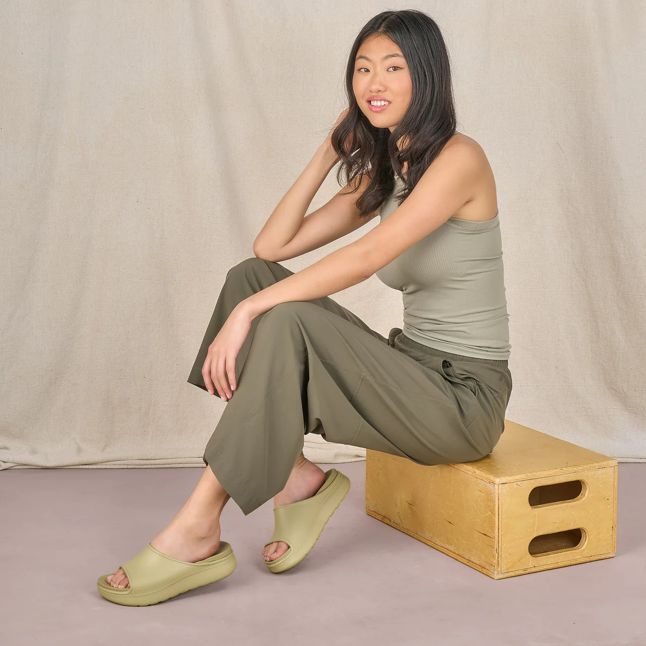 Dansko Devyn-Sage Molded