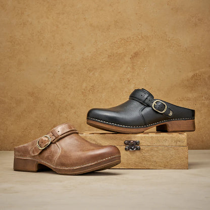 Dansko Millie-Black Waxy Milled