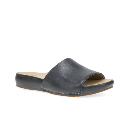 Dansko Twyla-Black Leather