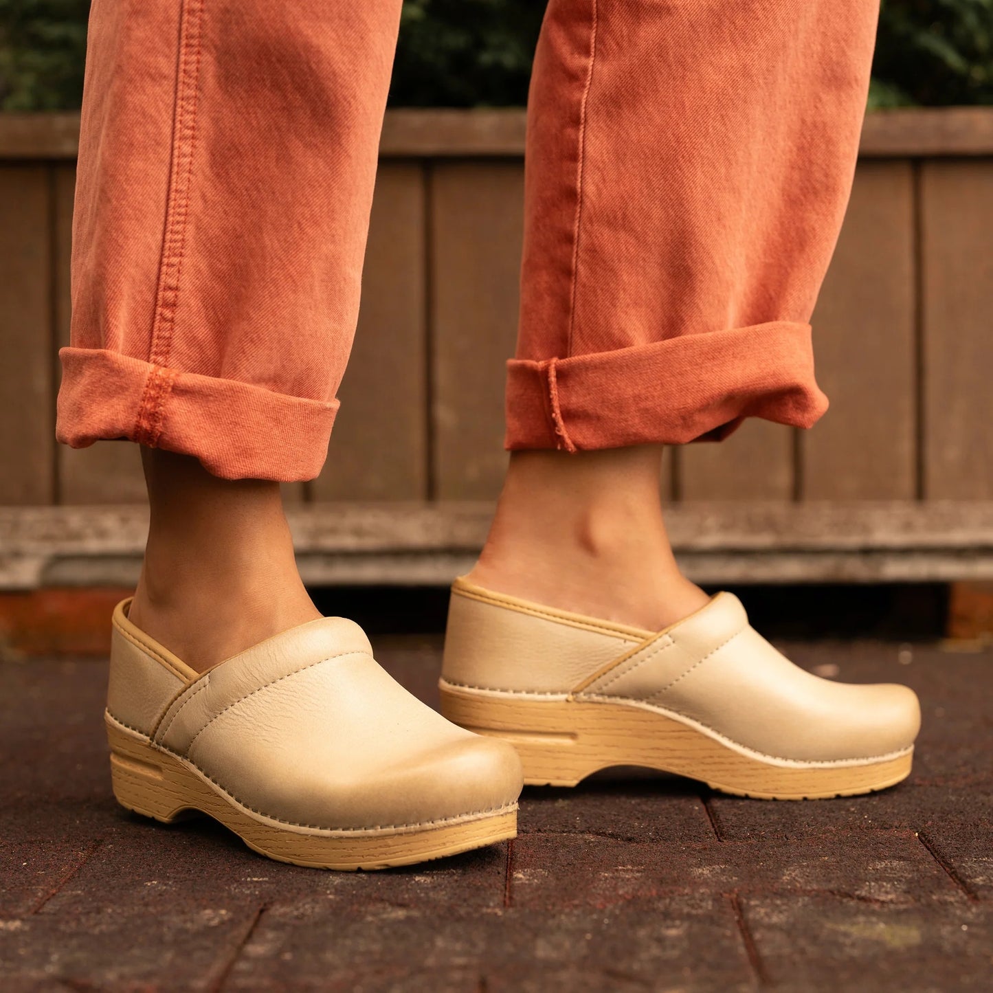 Dansko Professional-Sand Milled Burnished