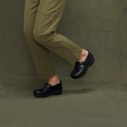 Dansko XP 2.0-Black Waterproof