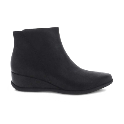 Dansko Serenity-Black Waterproof