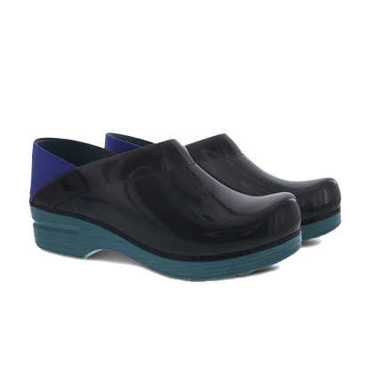 Dansko pixie top nursing clogs
